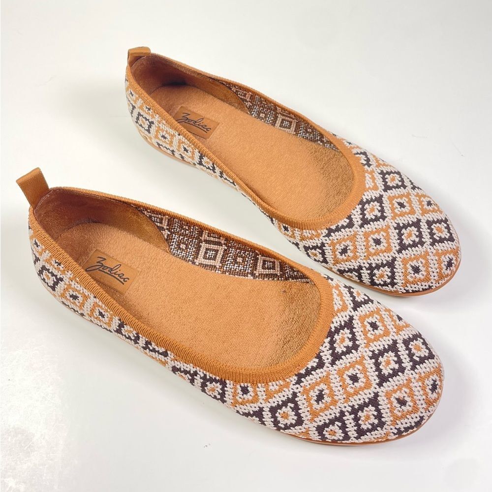 Zodiac 'Caitlin' Knit Commuter Flat Women’s Size 8